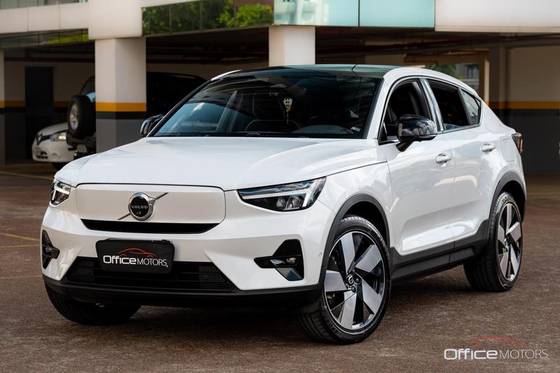 VOLVO C40 P8 RECHARGE TWIN ELECTRIC ULTIMATE AWD